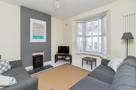 .Lounge Dining Room.