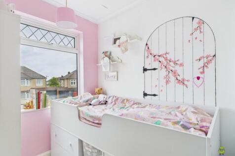 Presented by Kevin at EweMove Bexleyheath and Dart