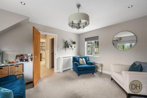 Nine Ashes Farm Cott