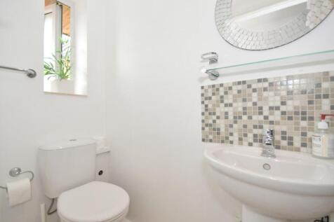 annexe shower room