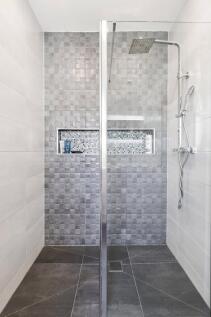 8 bed, 7 bath Detached in Glasgow - Photo 49