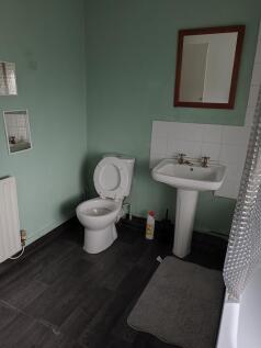 Two bedroom mid terraced property located in a popular residential area, close to shops, schools and bus stop.
Pets allowed