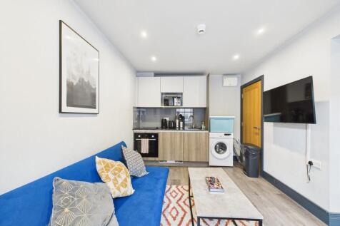 CAM03519G0-PR0373...