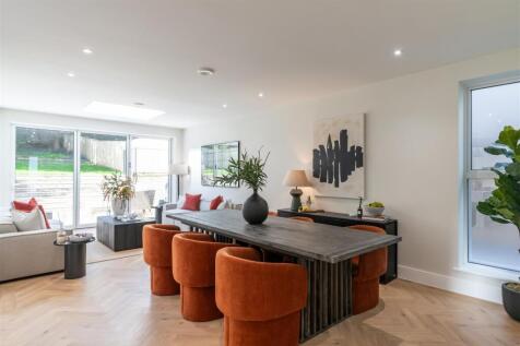 Dining/Living