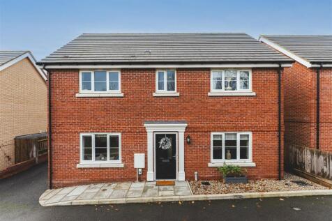 Redbank Close-37.jpg