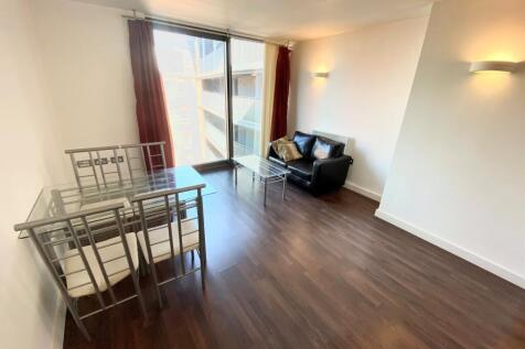 lounge 1