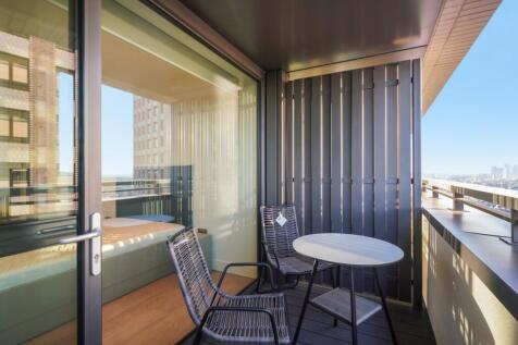 Balcony Example