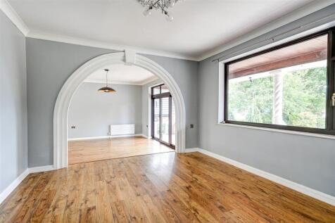 Dining room.jpg