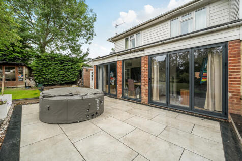 1303424-9-683eec5...