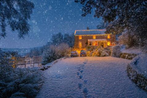 Fern Cottage Xmas edit.jpg