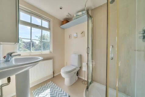 1315850-10-685ee0...