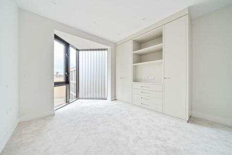 Davidson Frost-Wellings, DFW, Finchley Road, Londo