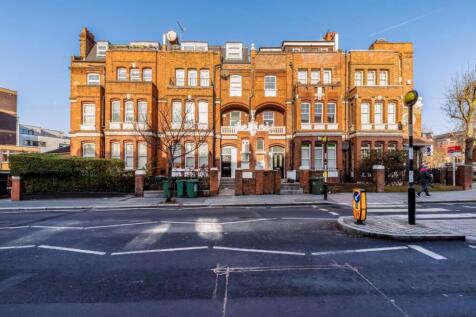 A one bedroom apartment set on the second floor, featuring wooden flooring throughout and a private balcony. Ideal for a single professional or a couple.