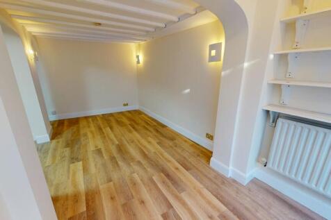 1050-12122025_105...