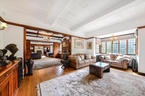 6 bed, 4 bath Detached in Birmingham - Photo 13