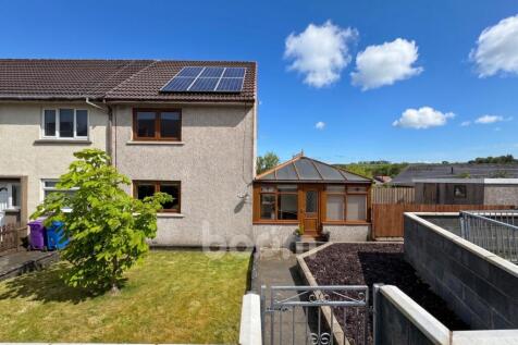 Reid Avenue, Dalry two bedroom end terraced home