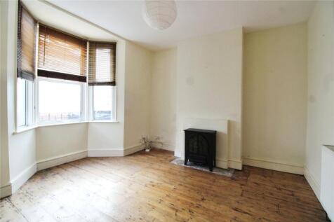 CJ Hole are pleased to bring to the rental a two double bedroom property, which will be redecorated before the next tenancy.