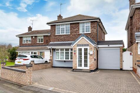 12 Halesworth Road-1.jpg