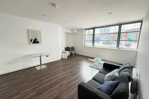 Charming 2-bedroom apartment in a prime location. This furnished property boasts a modern kitchen, spacious living area, and stunning views. Ideal for professionals or a small family. Close to ameniti