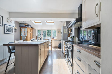 1334816-15-6899fd...