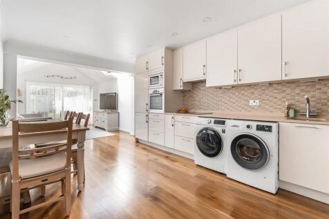 113B-Graham-Road-19.jpg