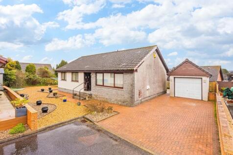 Garage & Driveway