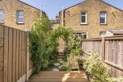 Morley Road, E10