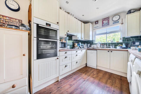 1312695-5-685ed21...