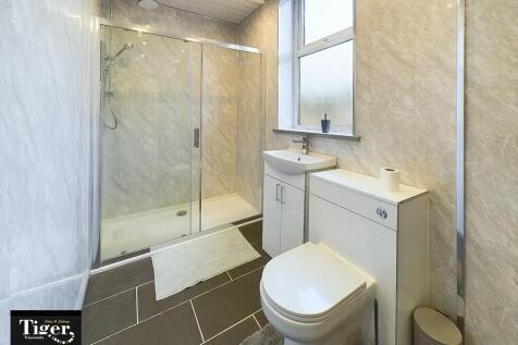 CAM02176G0-PR0391...