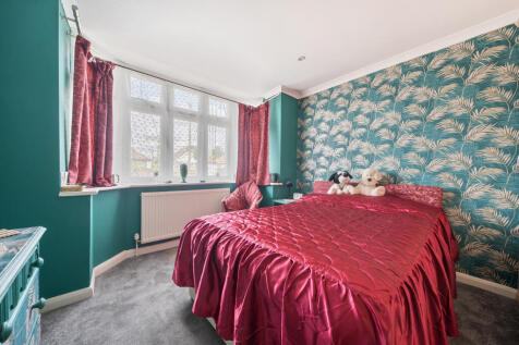 1317460-1-6866814...