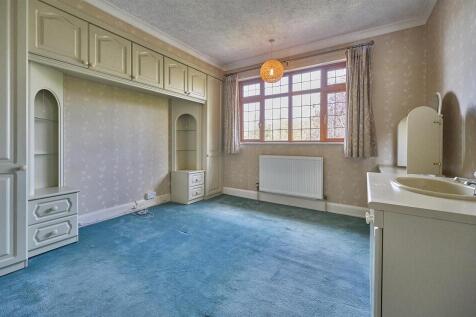 Bedroom Two to Front