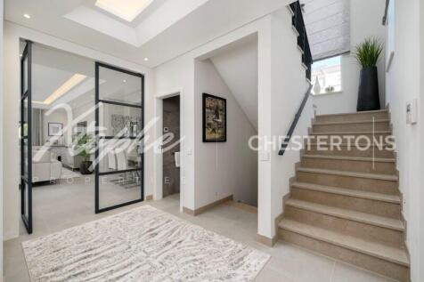 The Crest Fully Renovated 5 bed Villa For Sale (44)