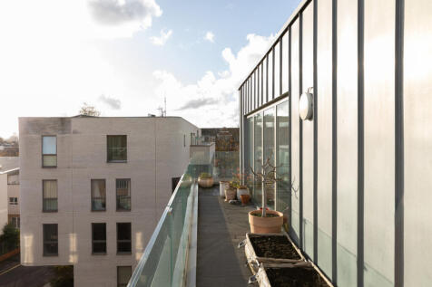 323042 - RF-SPURSTOWE-TERRACE-25.jpg