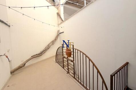 Private outdoor spac