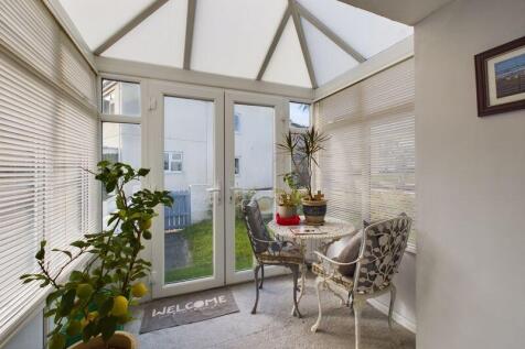 porch/sunroom