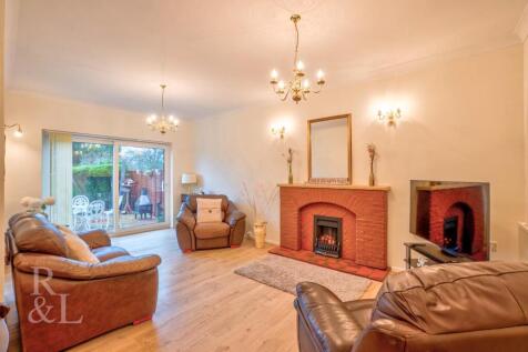 111A, Bhylls Lane (10).jpg