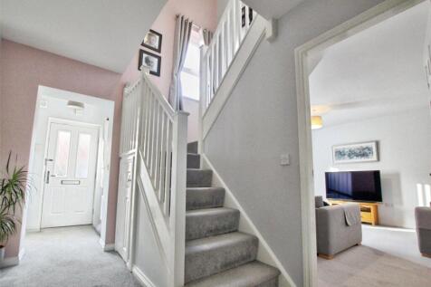 Hall & Stairs