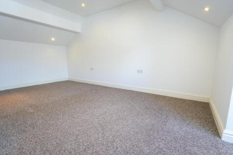 Master Bedroom Duel Aspect