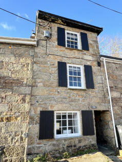 1 Bedroom Cottage for Sale