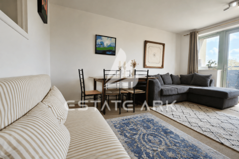 One-Bedroom Flat | Gaumont House, Peckham, SE15