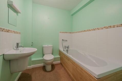 2 Oakfield Mews-9.jpg