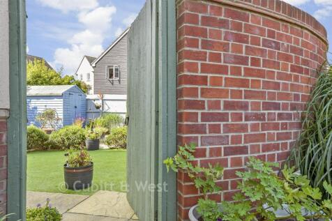 External Feature
