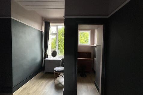 42a cornwallis gardens 1.jpeg