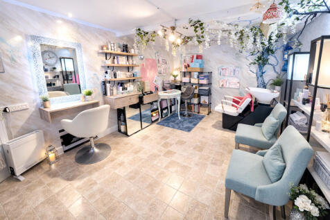 Salon
