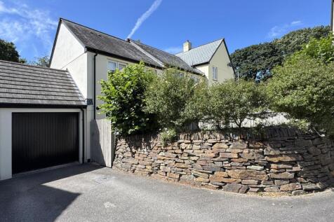 Driveway & Garage