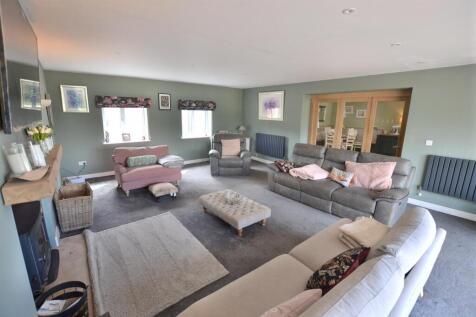 Leicester Road (10).JPG