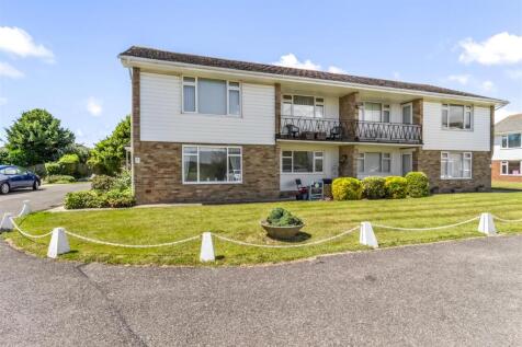 9 St Aubins Crt-018.JPG