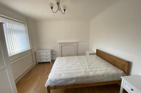 Bed 1  2  T202509181606.jpg