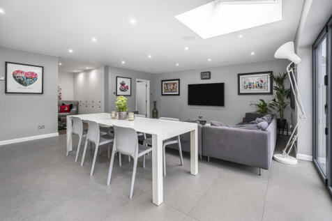 Kitchen/Dining/Family Room