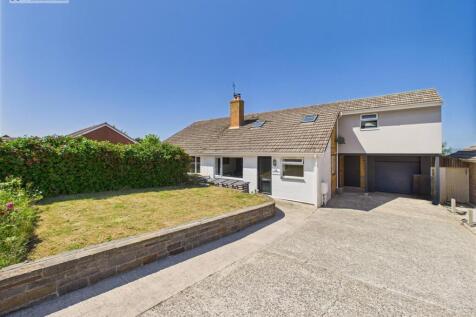 Property Front .1.jpg